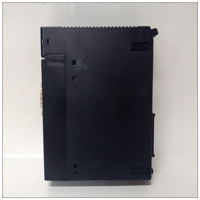 IC693DNM200(圖3) IC693DNM200(圖3)