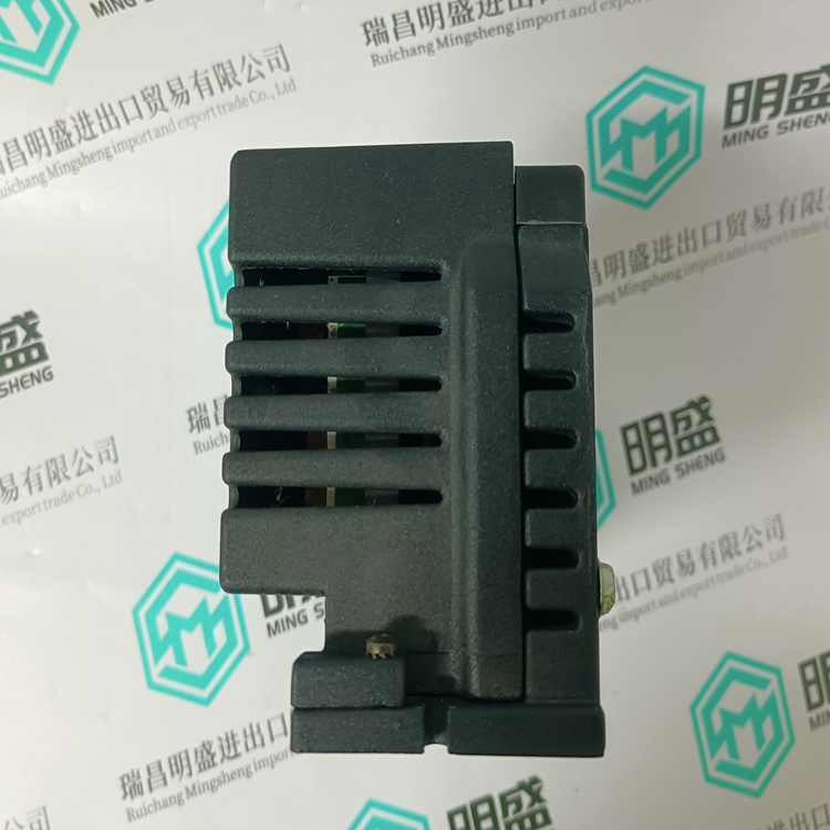 IC660BBA104(圖1) IC660BBA104(圖1)