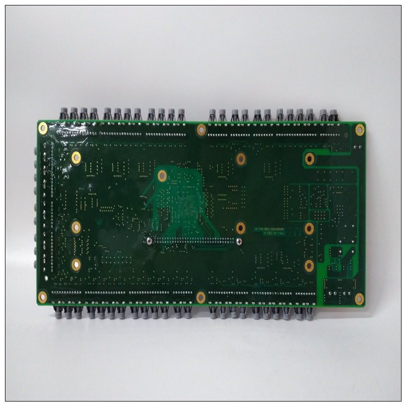 UFC921A101 3BHE024855R0101電源模塊(圖1) UFC921A101 3BHE024855R0101 -1.jpg