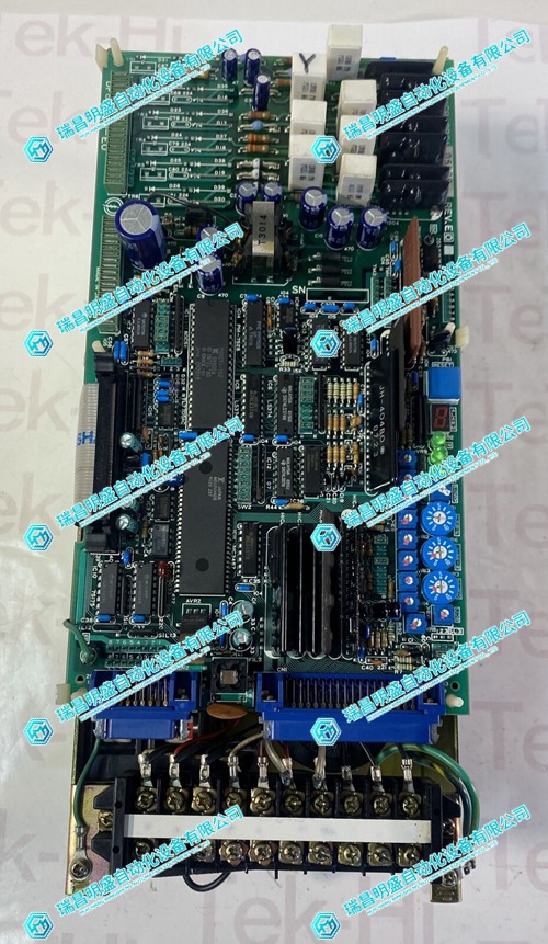 YASKAWA CACR-SR05SB1伺服控制器(圖1) 2d7a4a6ded65db8c46bd634a99270826_3-240R11T605211.jpg